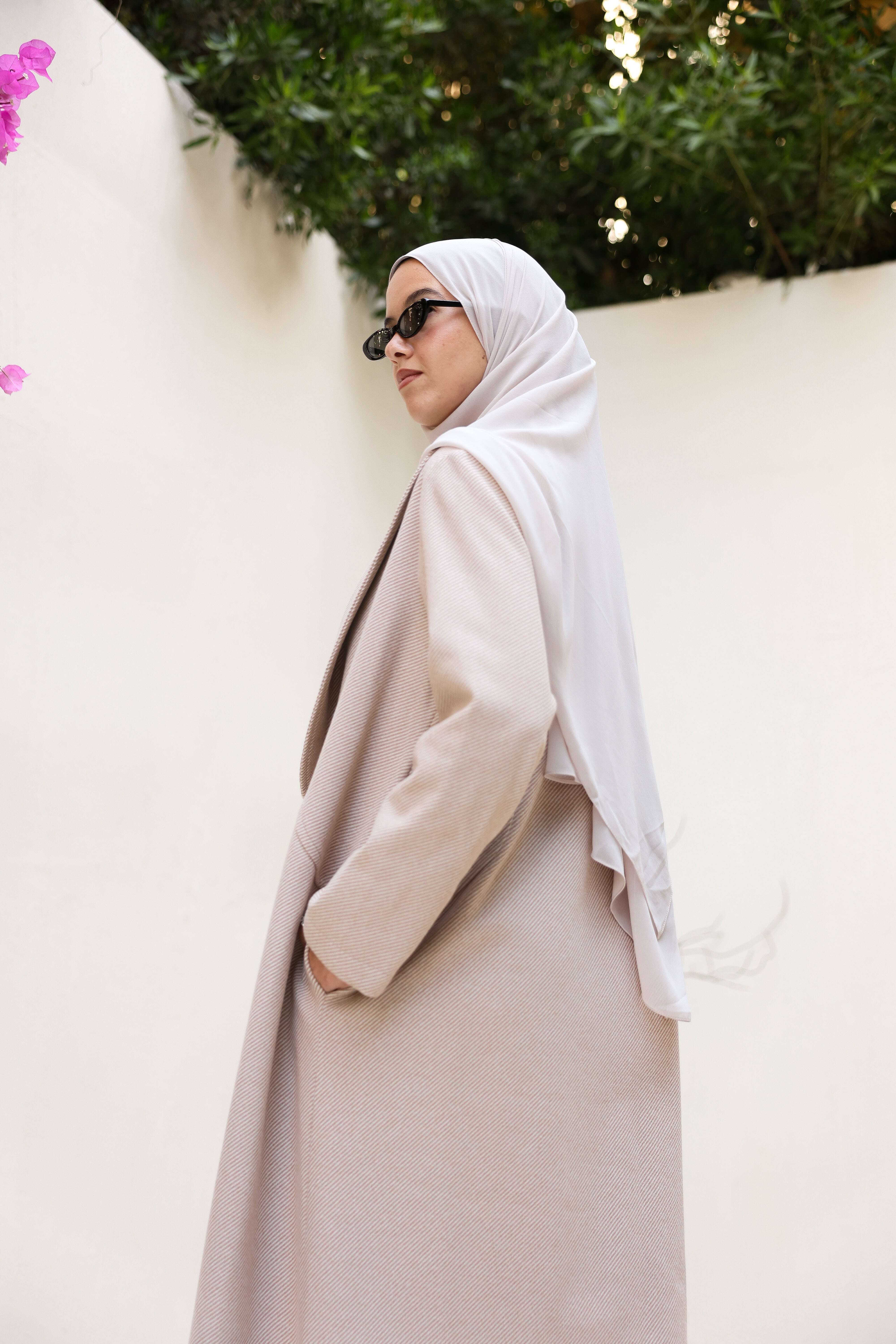 The gentle winter coat 057 Ibriz Abaya